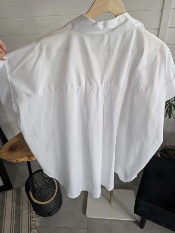 PXL_20260415_102340747.RAW-01.COVER.jpg