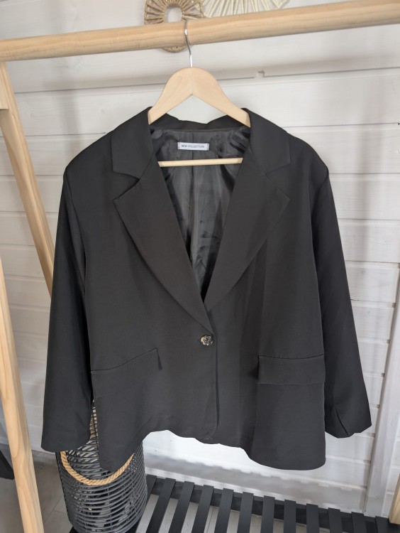 PXL_20260320_102641394.RAW-01.COVER.jpg